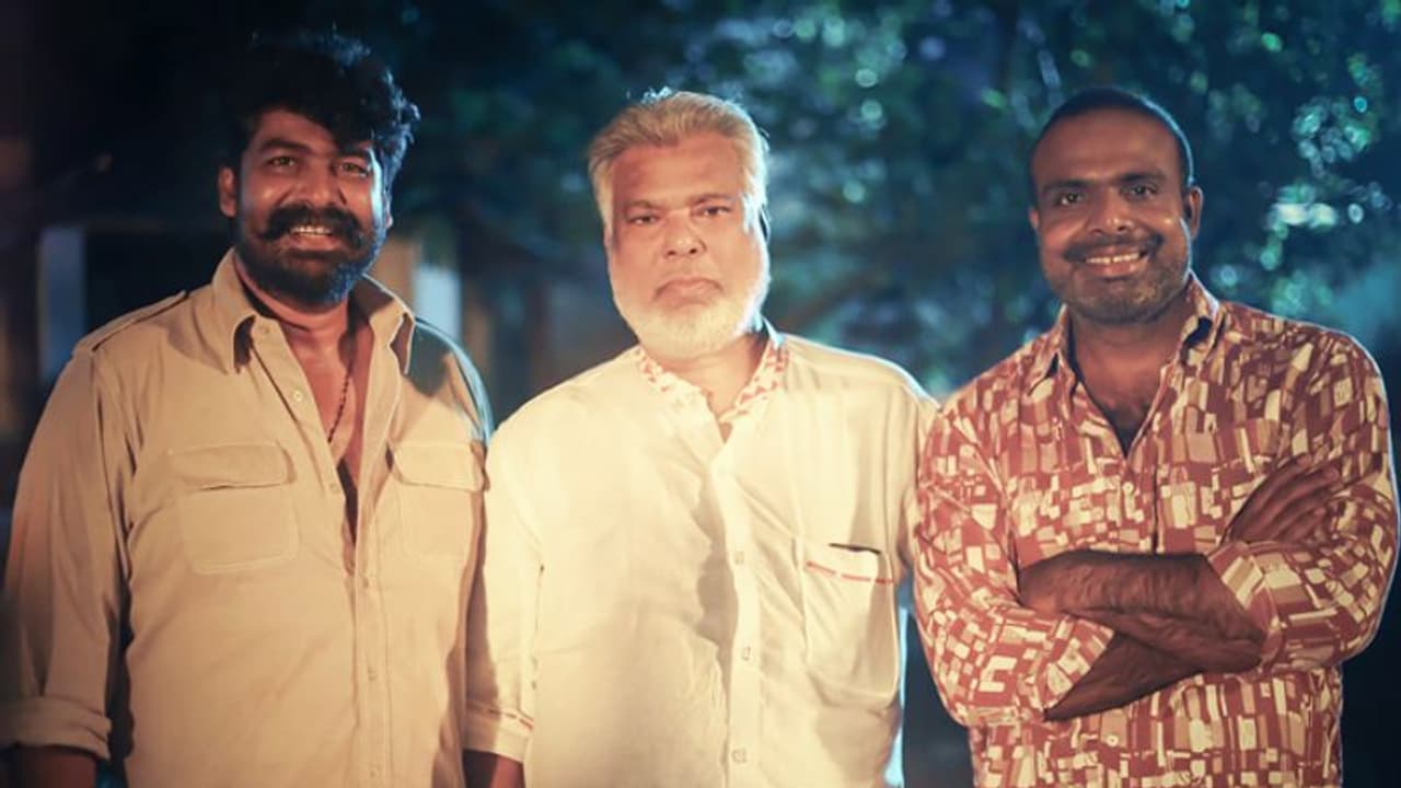 നേരിട്ട് മോഹന്ലാല്, ഫേസ്ബുക്കിലൂടെ 34 താരങ്ങള്; റെക്കോര്ഡിടാന് ജോഷി ചിത്രം നേരിട്ട് മോഹന്ലാല്, ഫേസ്ബുക്കിലൂടെ 34 താരങ്ങള്; റെക്കോര്ഡിടാന് ജോഷി ചിത്രം