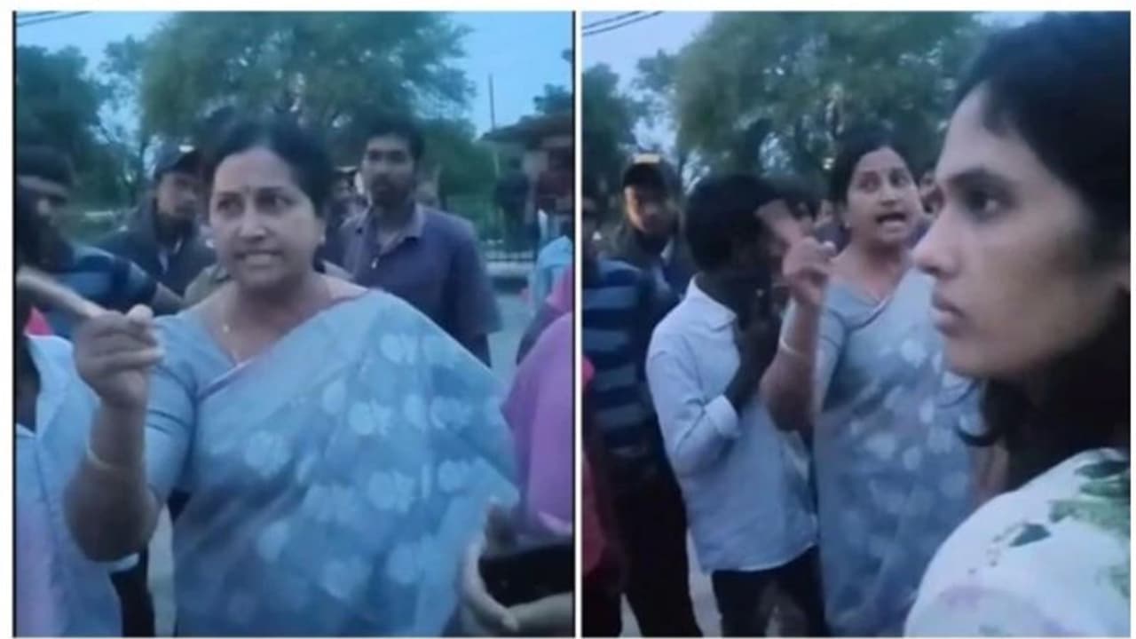 'കെസിആറിനോട് പറഞ്ഞ് സസ്പെന്ഡ് ചെയ്യിക്കും'; ട്രാഫിക് പൊലീസുകാരനെ ഭീഷണിപ്പെടുത്തി എംഎല്എയുടെ ഭാര്യ 'കെസിആറിനോട് പറഞ്ഞ് സസ്പെന്ഡ് ചെയ്യിക്കും'; ട്രാഫിക് പൊലീസുകാരനെ ഭീഷണിപ്പെടുത്തി എംഎല്എയുടെ ഭാര്യ