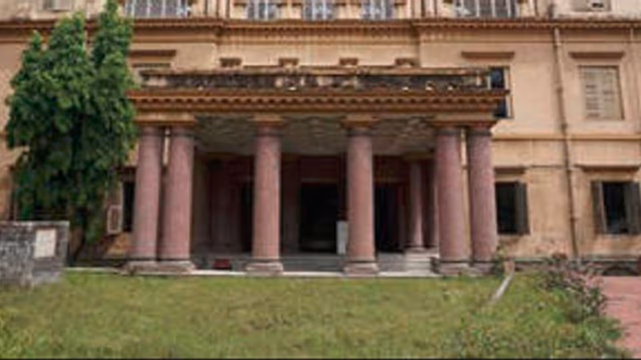 রাজা রামমোহন রায়ের বাড়িতে চুরি, রাত পোহাতেই গ্রেফতার তিন