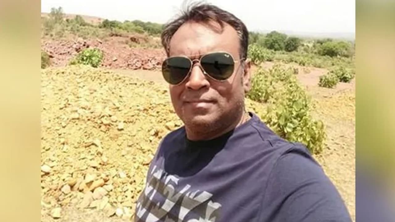 यही है वो शख्स जिसने छीना जोमैटो का चैन, पहले कर चुका है नॉन वेज ऑर्डर यही है वो शख्स जिसने छीना जोमैटो का चैन, पहले कर चुका है नॉन वेज ऑर्डर