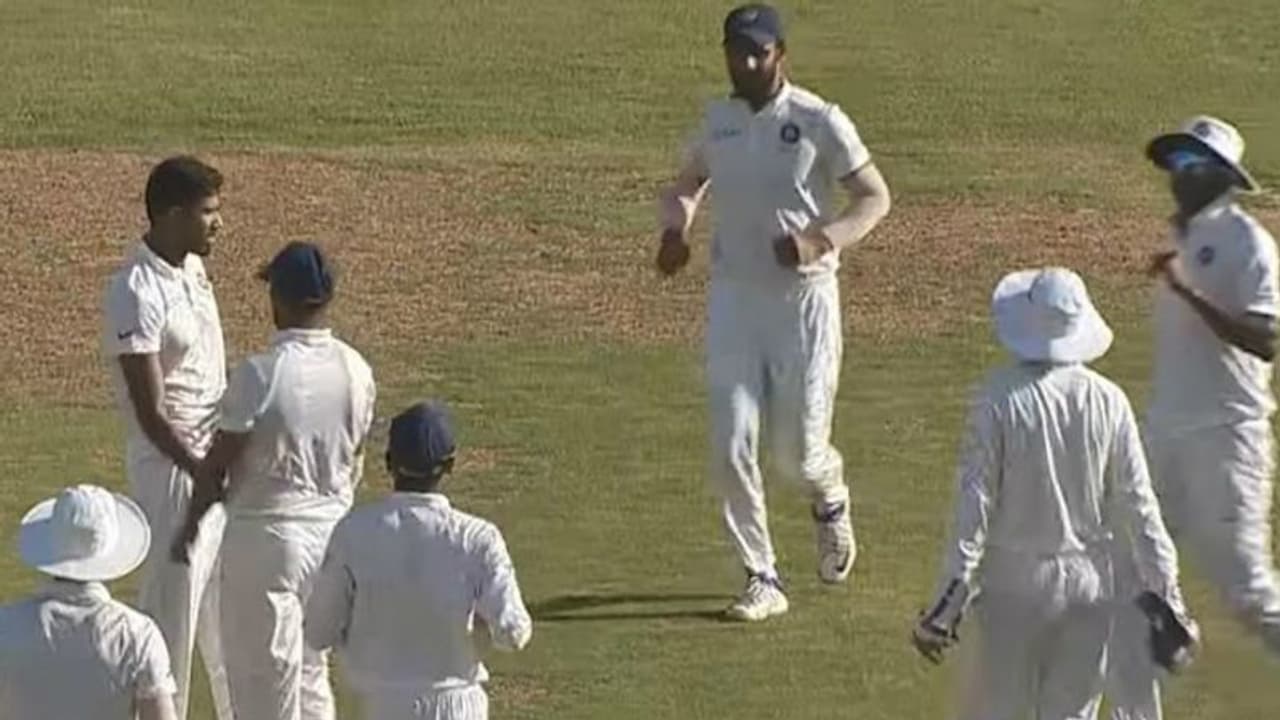 ಮೈಸೂರಲ್ಲಿ ಭಾರತ ಆಫ್ರಿಕಾ ‘ಎ’ ಟೆಸ್ಟ್! ಮೈಸೂರಲ್ಲಿ ಭಾರತ ಆಫ್ರಿಕಾ ‘ಎ’ ಟೆಸ್ಟ್!