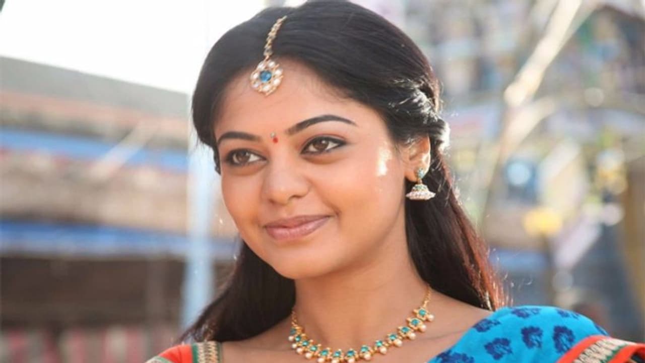 నగ్నంగా నటించేందుకు రెడీ అంటున్న రామ్ హీరోయిన్! నగ్నంగా నటించేందుకు రెడీ అంటున్న రామ్ హీరోయిన్!