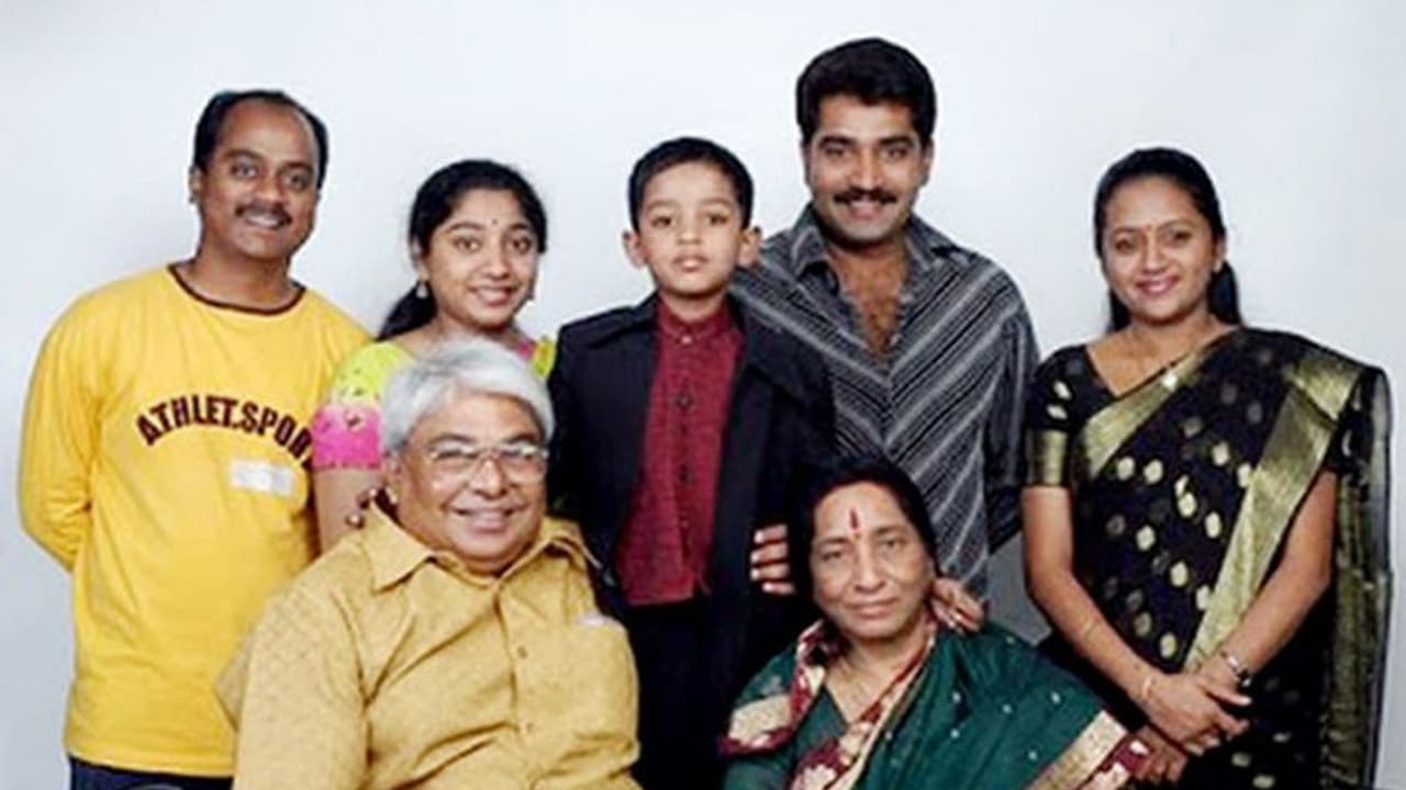 సుమ కోడలిగా మా ఇంట్లో అడుగుపెట్టాకే..! సుమ కోడలిగా మా ఇంట్లో అడుగుపెట్టాకే..!