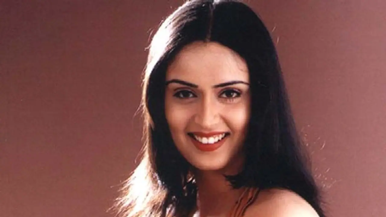 இதுவரை திருமணம் செய்து கொள்ளாதது ஏன்? நடிகை கௌசல்யா கூறிய பதில்! இதுவரை திருமணம் செய்து கொள்ளாதது ஏன்? நடிகை கௌசல்யா கூறிய பதில்!