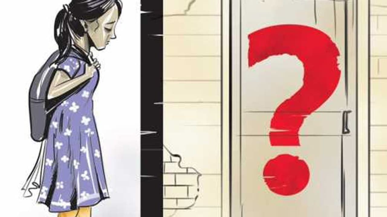 പെൺകുട്ടികൾ മൂത്രം പിടിച്ചുവയ്ക്കരുത്, പല കേമൻ സ്കൂളുകളിലും നാറുന്ന വൃത്തിഹീനമായ ശുചിമുറികൾ; ഡോക്ടർ എഴുതുന്നത് പെൺകുട്ടികൾ മൂത്രം പിടിച്ചുവയ്ക്കരുത്, പല കേമൻ സ്കൂളുകളിലും നാറുന്ന വൃത്തിഹീനമായ ശുചിമുറികൾ; ഡോക്ടർ എഴുതുന്നത്