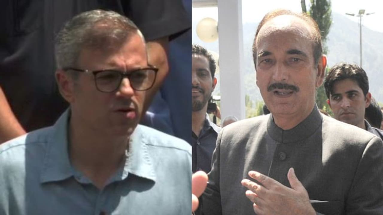 কাশ্মীর নিয়ে কেন্দ্রীয় সরকারকে কটাক্ষ, সংসদে কেন্দ্রের বিবৃতির দাবিতে বিরোধীরা