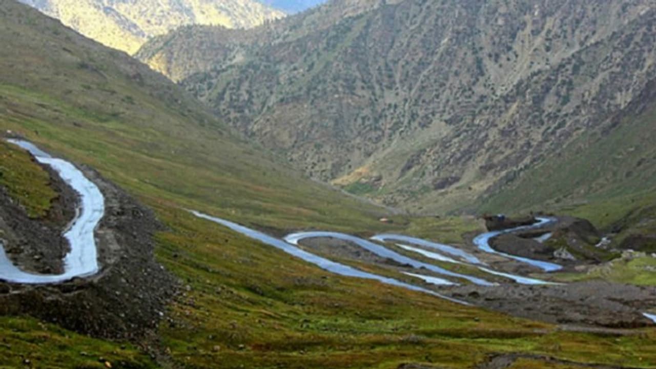 ಕಾಶ್ಮೀರಕ್ಕೆ ಕಾಲಿಡಬೇಡಿ: ಯುಕೆ, ಆಸೀಸ್, ಜರ್ಮನಿ ಎಚ್ಚರಿಕೆ! ಕಾಶ್ಮೀರಕ್ಕೆ ಕಾಲಿಡಬೇಡಿ: ಯುಕೆ, ಆಸೀಸ್, ಜರ್ಮನಿ ಎಚ್ಚರಿಕೆ!