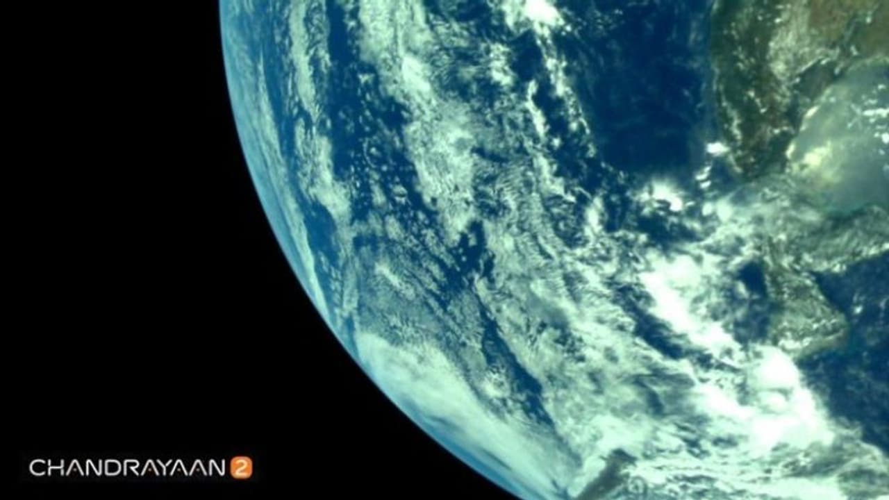 ചന്ദ്രയാൻ 2 പകർത്തിയ ഭൂമിയുടെ ചിത്രങ്ങൾ പുറത്തുവിട്ടു