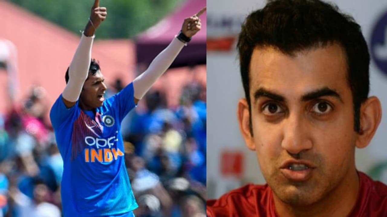 భారత మాజీలతో కలుపుకుంటే...సైనీ ఖాతాలో మూడు కాదు ఐదు వికెట్లు: గంభీర్ సైటైర్లు భారత మాజీలతో కలుపుకుంటే...సైనీ ఖాతాలో మూడు కాదు ఐదు వికెట్లు: గంభీర్ సైటైర్లు