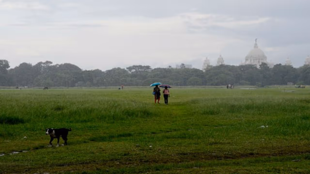 Karnataka faces deluge; red alert in seven districts as death toll reaches 7