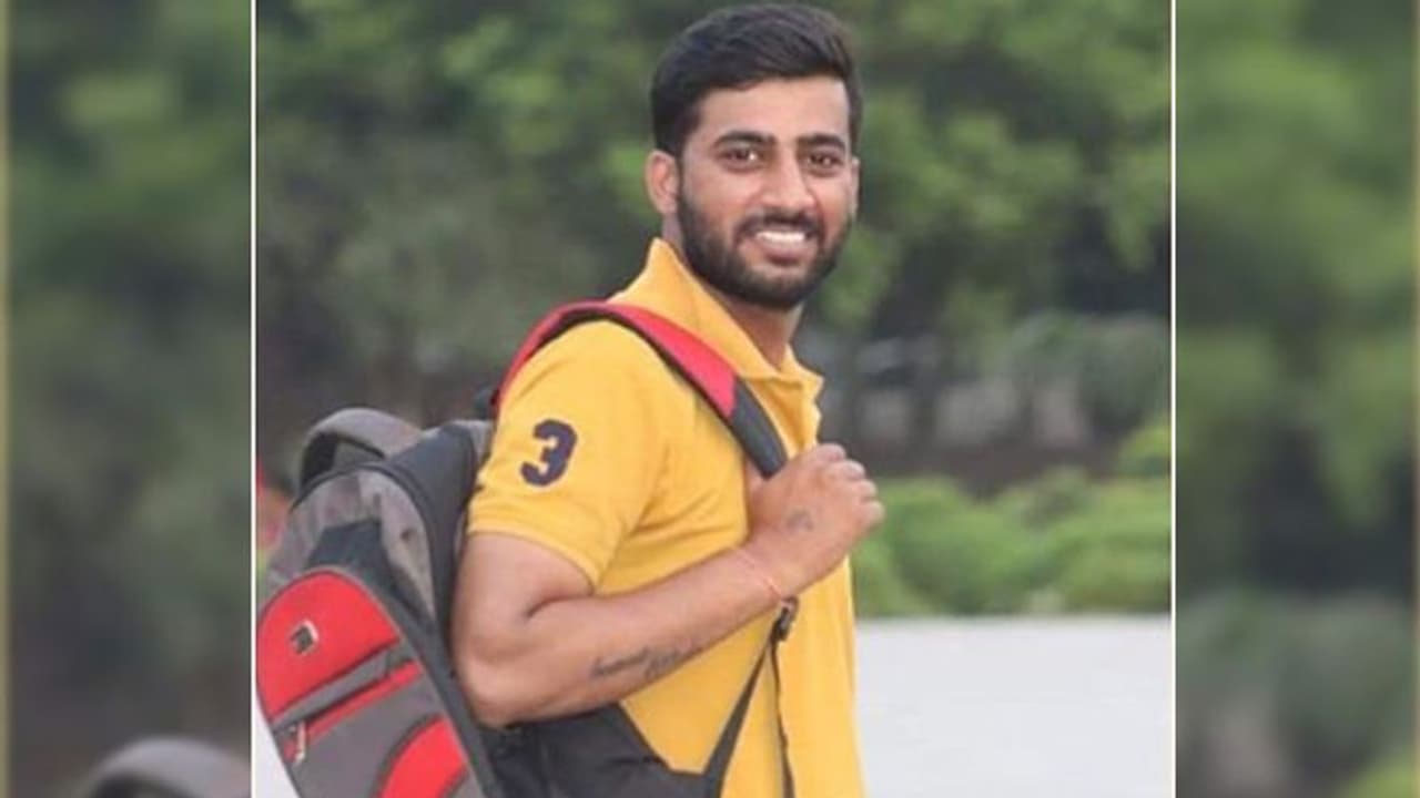 फ्रेंडशिप डे पर दोस्त की आंखों के सामने दुनिया छोड़कर चला गया दूसरा दोस्त फ्रेंडशिप डे पर दोस्त की आंखों के सामने दुनिया छोड़कर चला गया दूसरा दोस्त