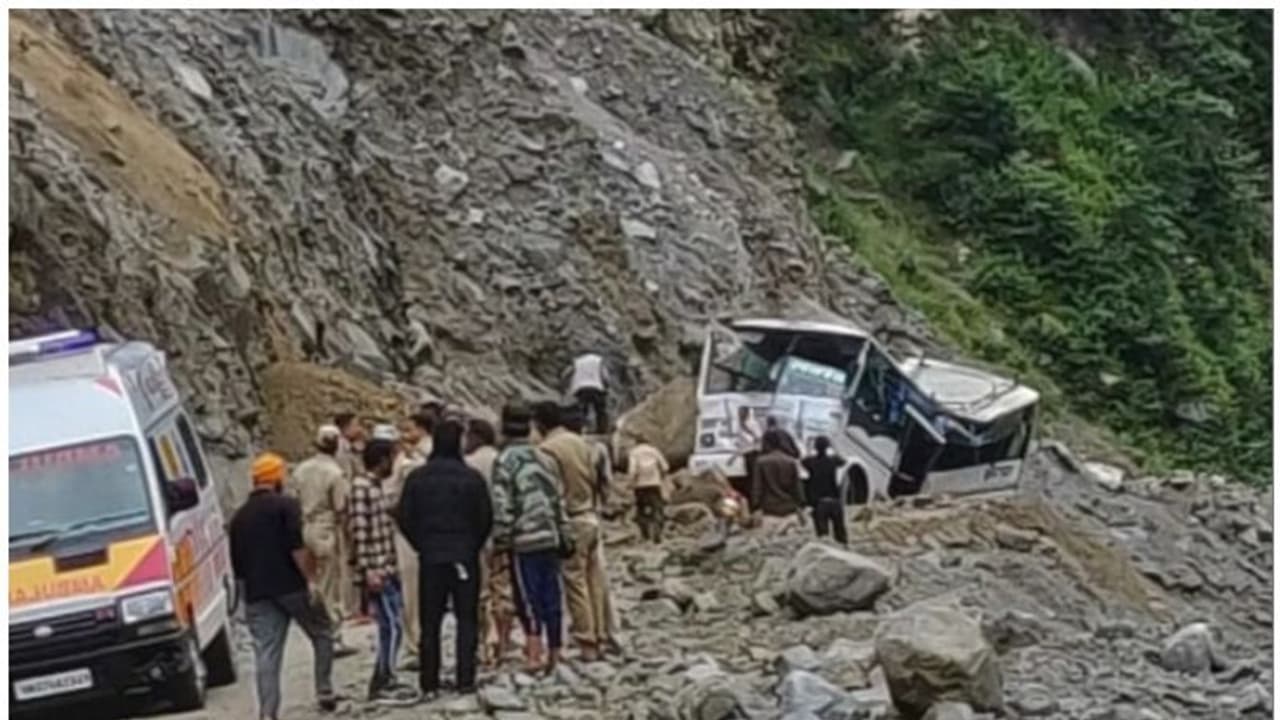 ഉത്തരേന്ത്യയിൽ കനത്ത മഴ; ഉത്തരാഖണ്ഡിൽ മണ്ണിടിച്ചിലിൽ ഒമ്പത് പേര്‍ മരിച്ചു