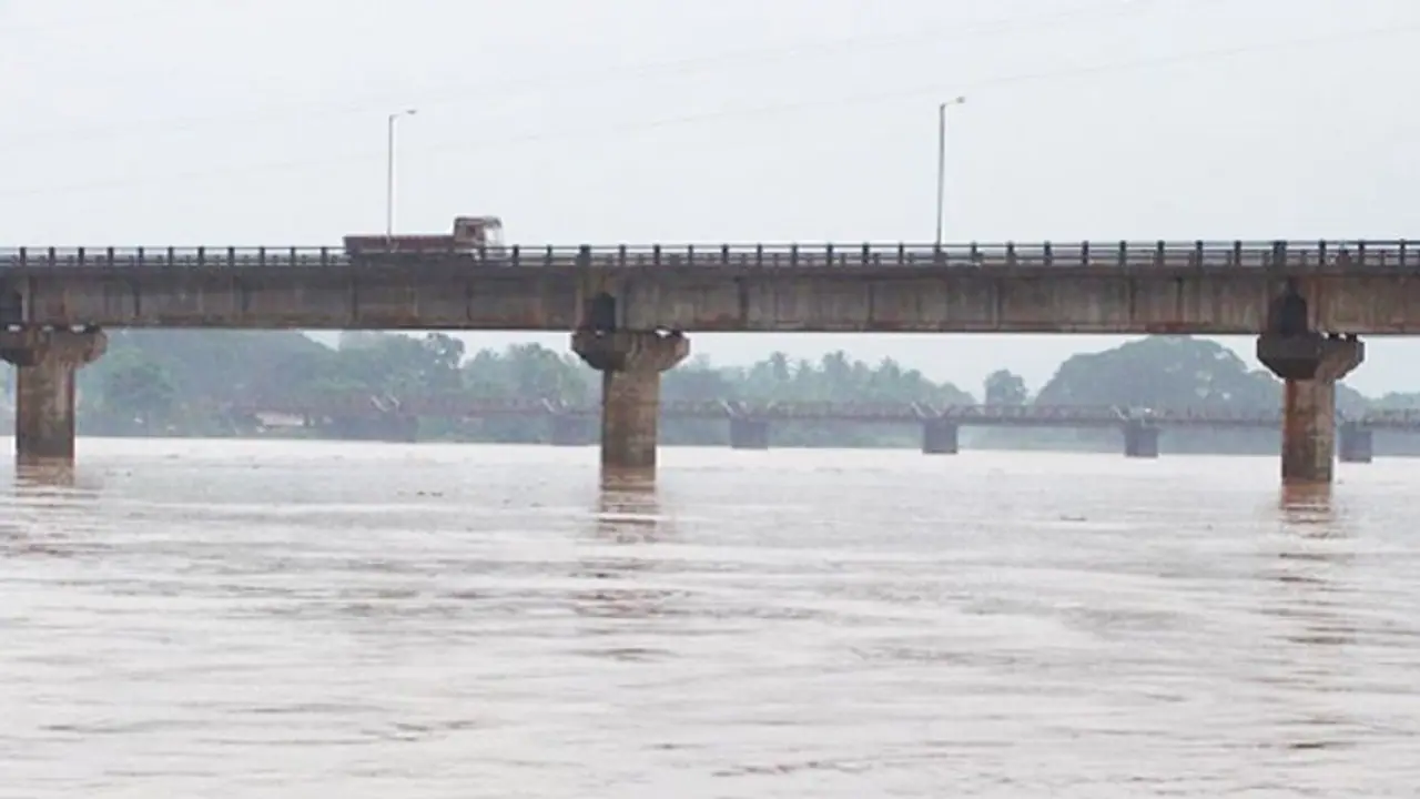 ನೇತ್ರಾವತಿಗೆ ತಡೆಗೋಡೆ ಯಾವಾಗ..? ಮತ್ತೊಬ್ಬ ಮಹಿಳೆ ಆತ್ಮಹತ್ಯೆ ನೇತ್ರಾವತಿಗೆ ತಡೆಗೋಡೆ ಯಾವಾಗ..? ಮತ್ತೊಬ್ಬ ಮಹಿಳೆ ಆತ್ಮಹತ್ಯೆ