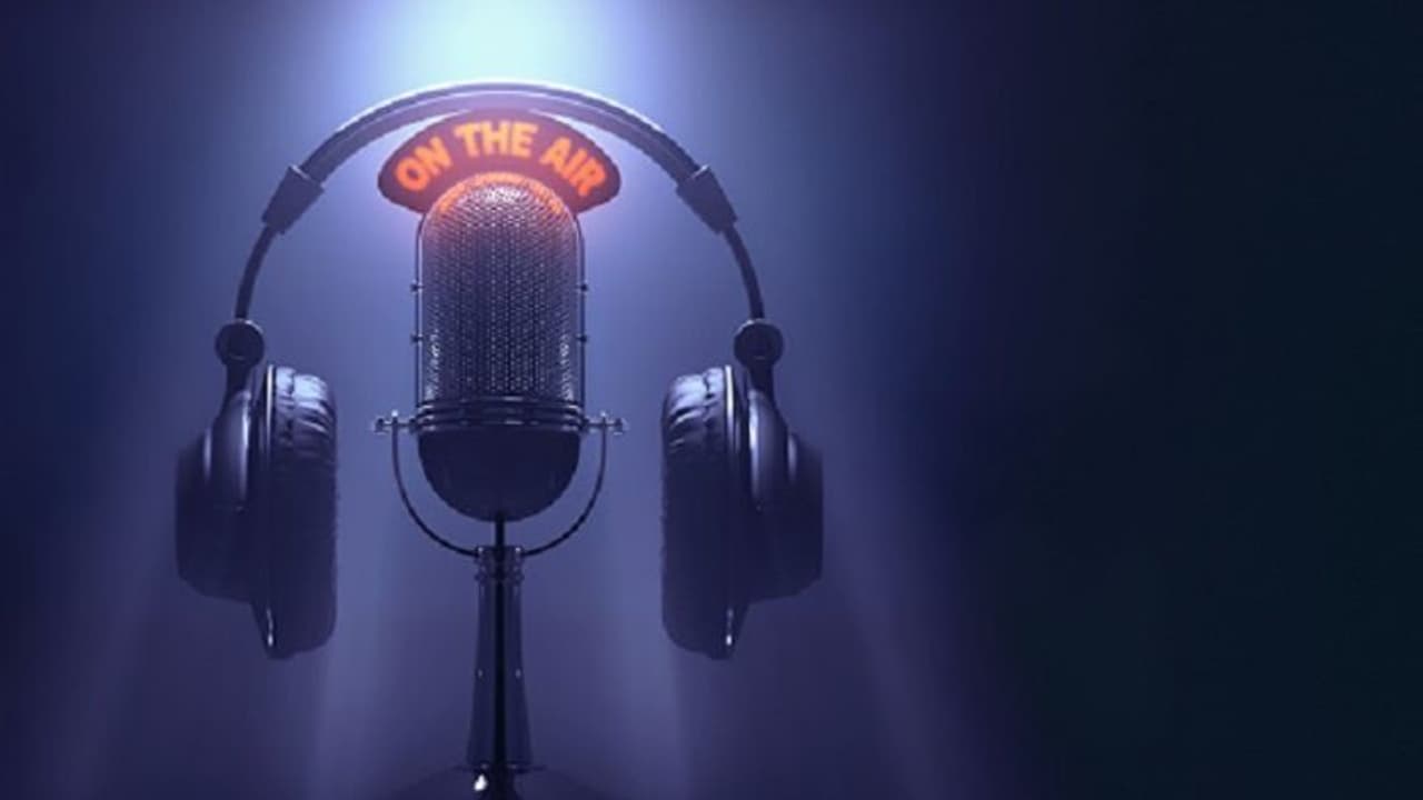 Music band thrashed at Bengaluru mall for not singing Kannada songs Music band thrashed at Bengaluru mall for not singing Kannada songs