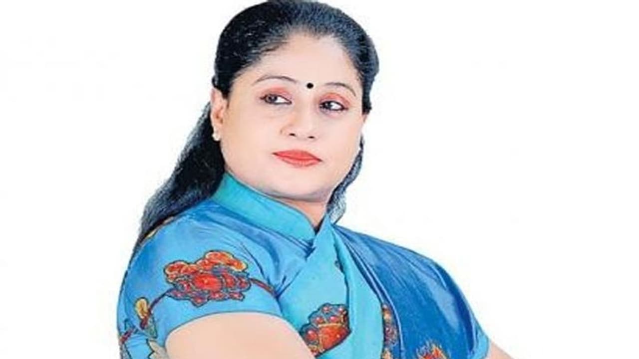 విజయశాంతి మరో సినిమాకు కమిటైంది, డిటేల్స్