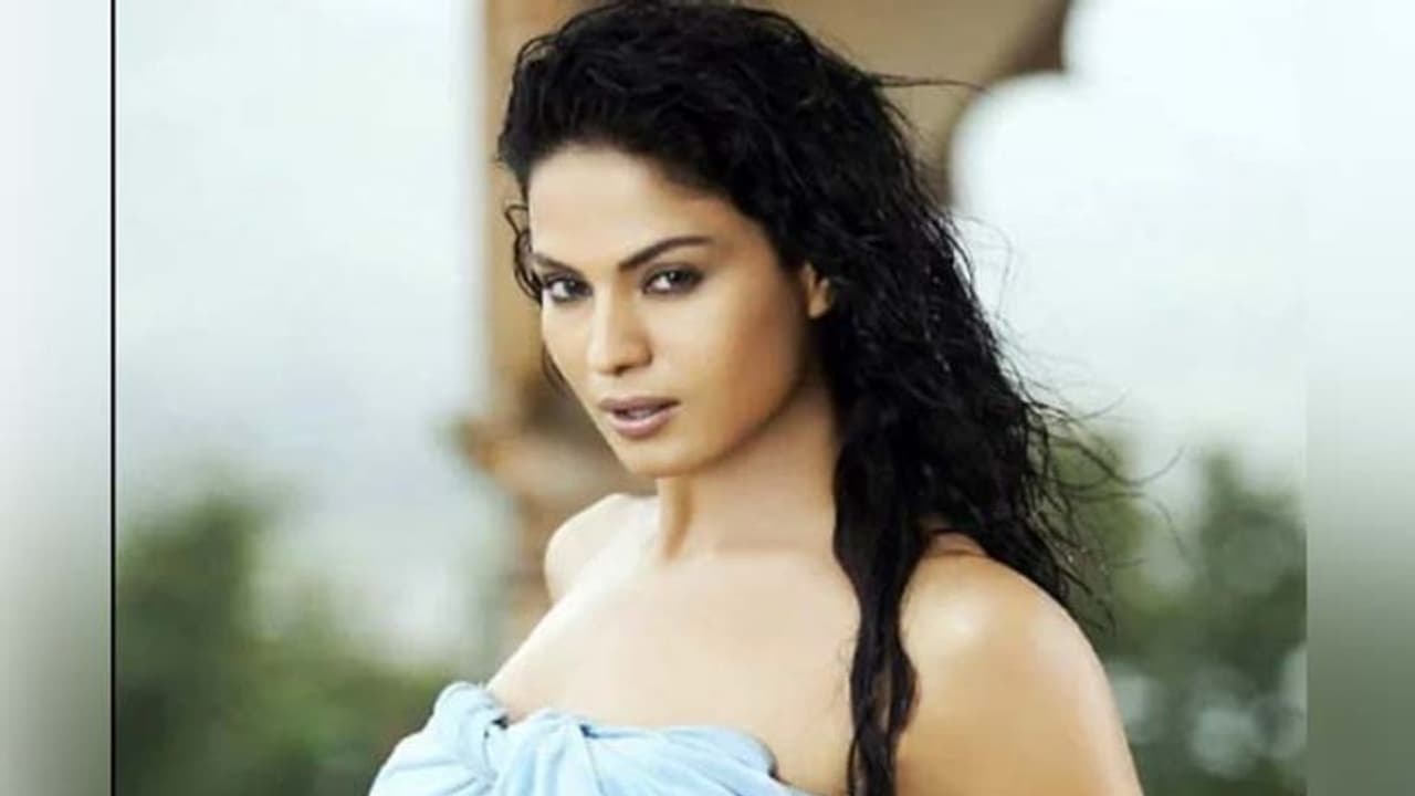 ट्रोल हुई पाकिस्तान की ये एक्ट्रेस, सुषमा स्वराज के निधन पर कहा नर्क में जाओ ट्रोल हुई पाकिस्तान की ये एक्ट्रेस, सुषमा स्वराज के निधन पर कहा नर्क में जाओ