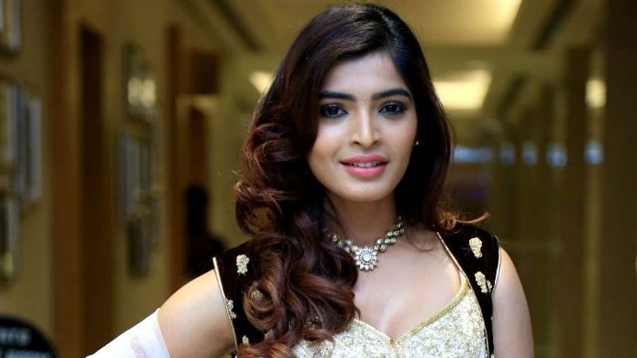 சிறு வயதில் இருந்தே இந்த பழக்கம் இருக்கு! நடிகை சஞ்சிதா ஷெட்டி வெளியிட்ட உண்மை! சிறு வயதில் இருந்தே இந்த பழக்கம் இருக்கு! நடிகை சஞ்சிதா ஷெட்டி வெளியிட்ட உண்மை!