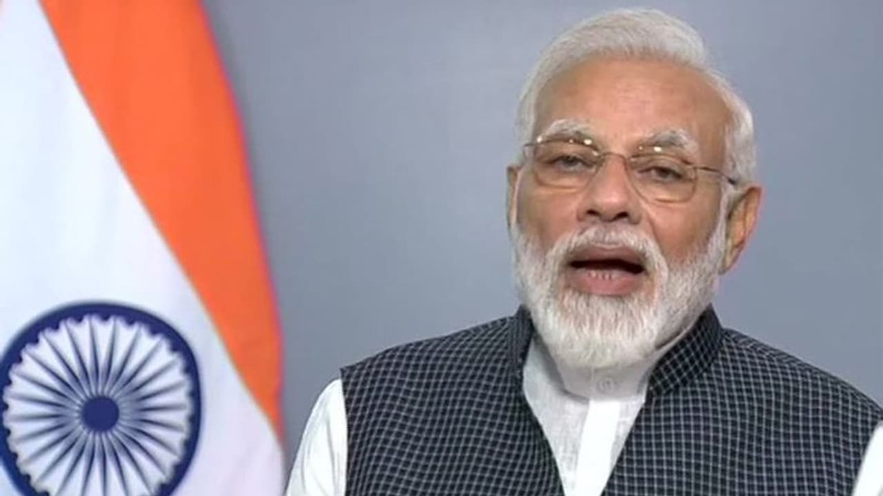 জম্মু কাশ্মীরে কবে ভোট, নাকি কেন্দ্রের হাতেই থাকবে শাসন, কী ইঙ্গিত দিলেন মোদী