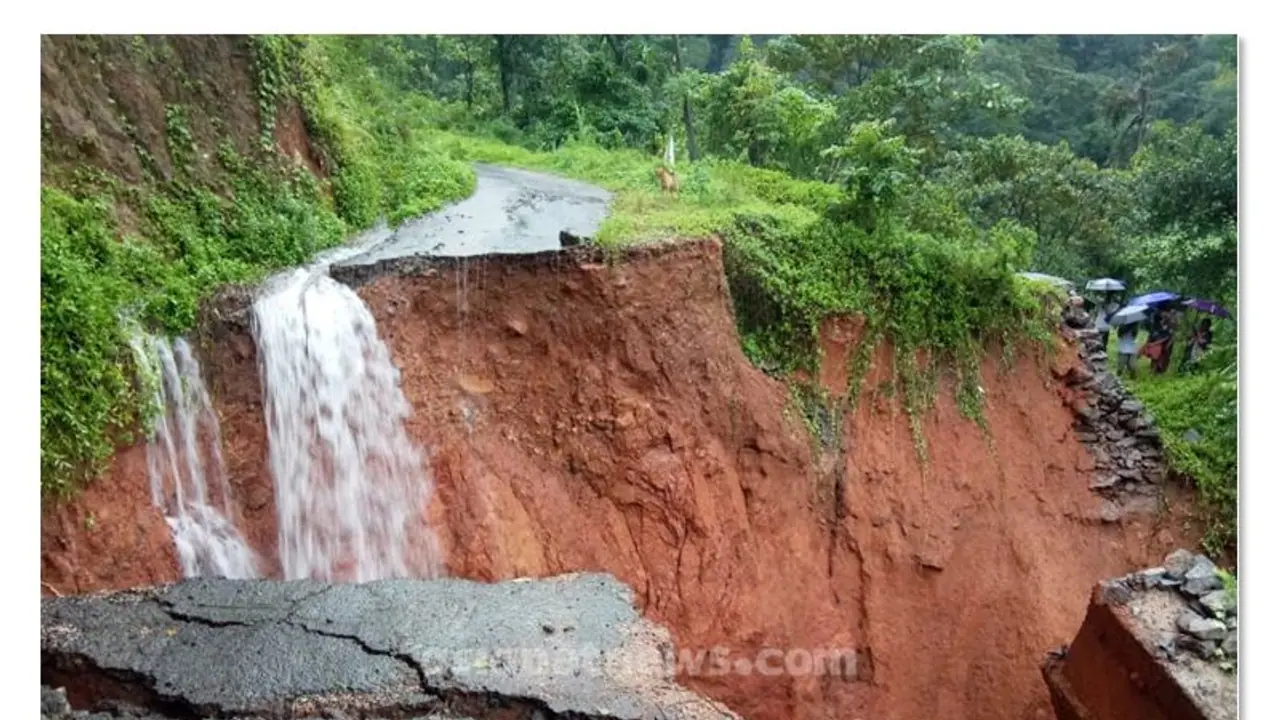 ಬೆಂಗಳೂರು ಮಂಗಳೂರು ನಡುವೆ ಸಂಪರ್ಕ ಸಂಪೂರ್ಣ ಸ್ಥಗಿತ