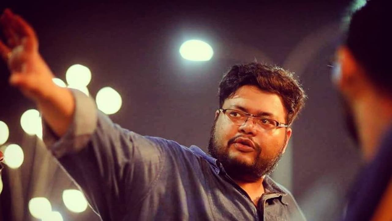 সময়ের সঙ্গে কি ভালোবাসাও বদলে যায়, কোন ইঙ্গিত দিলেন প্রতিম ডি গুপ্ত সময়ের সঙ্গে কি ভালোবাসাও বদলে যায়, কোন ইঙ্গিত দিলেন প্রতিম ডি গুপ্ত