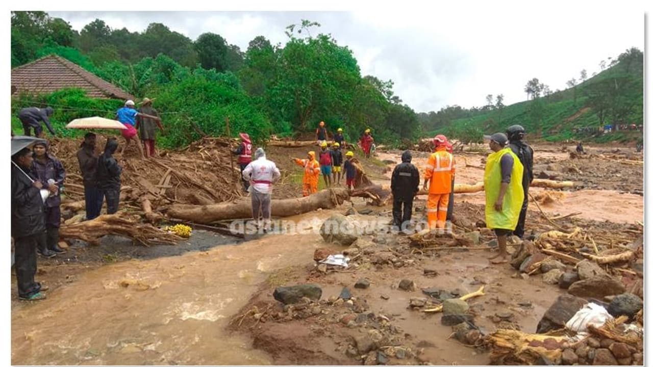 രാഹുല്‍ ഗാന്ധി ഇന്ന് പുത്തുമലയില്‍; തെരച്ചില്‍ നാലാം ദിവസത്തിലേക്ക്