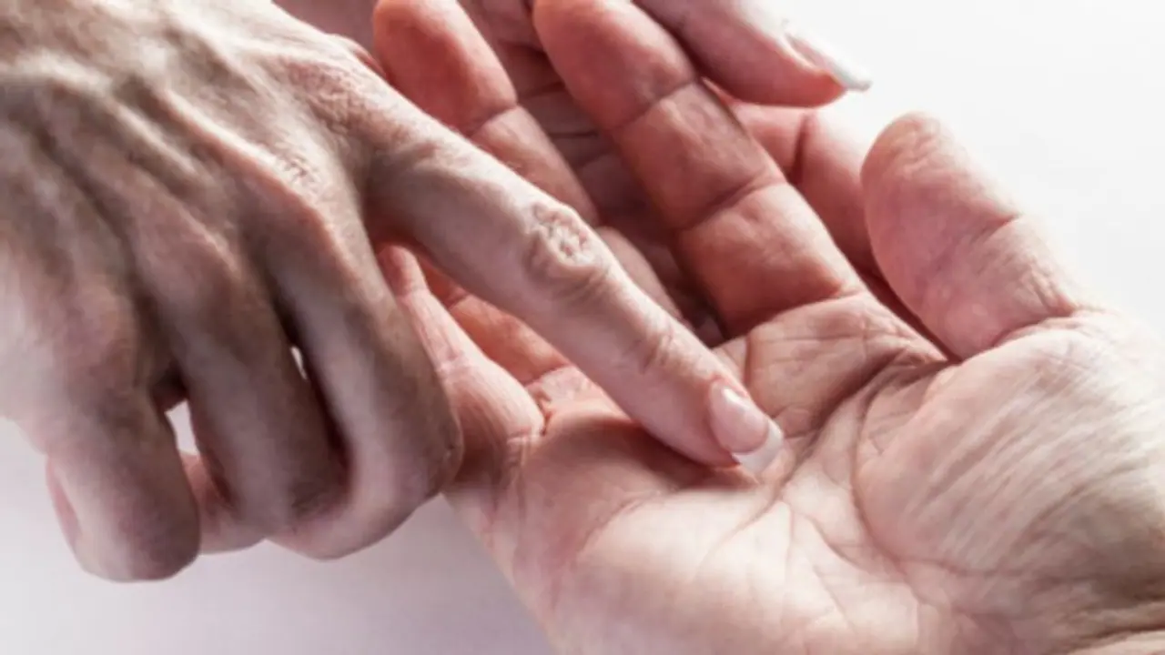 Lucky sign on palm: ಅಂಗೈಲಿದ್ದರೆ ಈ ಅಪರೂಪದ ಚಿಹ್ನೆ, ನೀವೇ ಅದೃಷ್ಟಶಾಲಿಗಳು