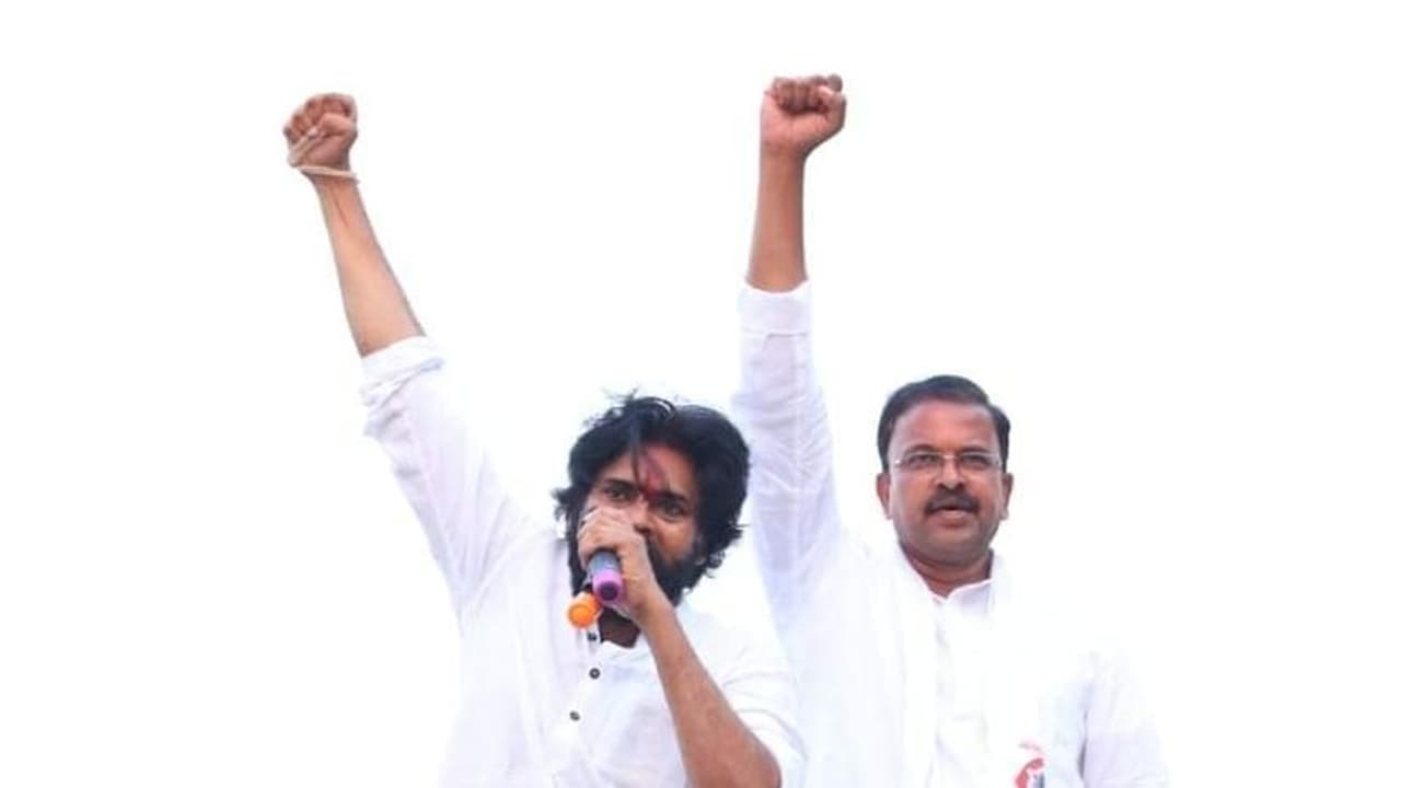 జనసేనతోనే ఉంటా, అదంంతా గిట్టనివాళ్ల ప్రచారం: సీబీఐ మాజీ జేడీ స్ట్రాంగ్ వార్నింగ్