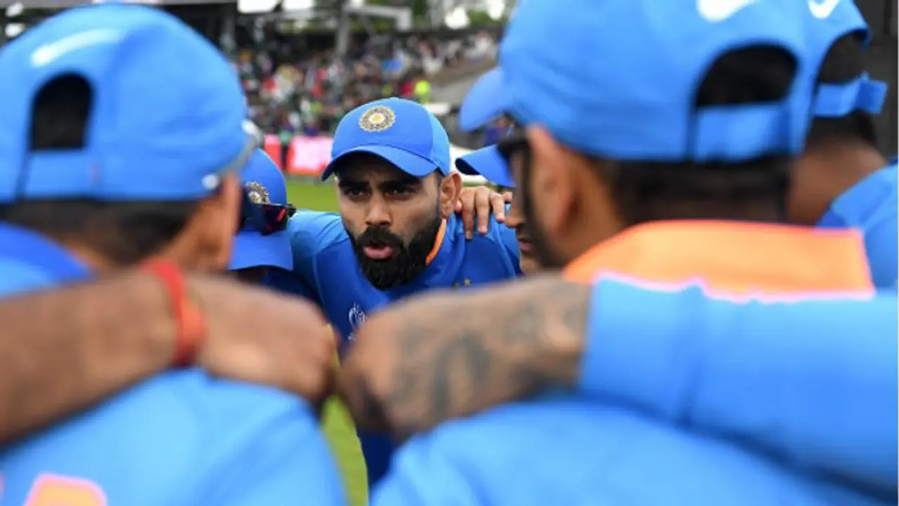 வெஸ்ட் இண்டீஸுக்கு எதிரான முதல் ஒருநாள் போட்டி.. இந்திய அணியில் இளம் வீரர் அறிமுகம் வெஸ்ட் இண்டீஸுக்கு எதிரான முதல் ஒருநாள் போட்டி.. இந்திய அணியில் இளம் வீரர் அறிமுகம்