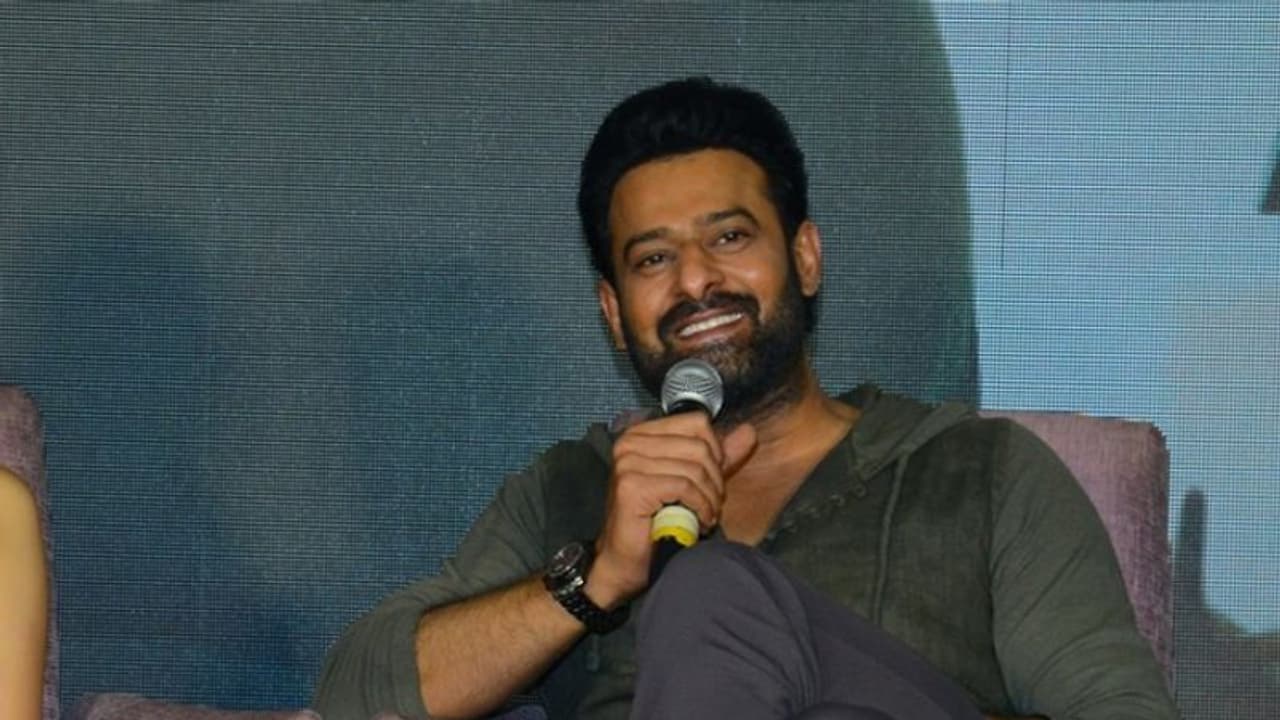 ప్రభాస్ ప్రేమ కథకు ఆ రోజే పేరు.. సెలెబ్రేషన్స్ షురూ!