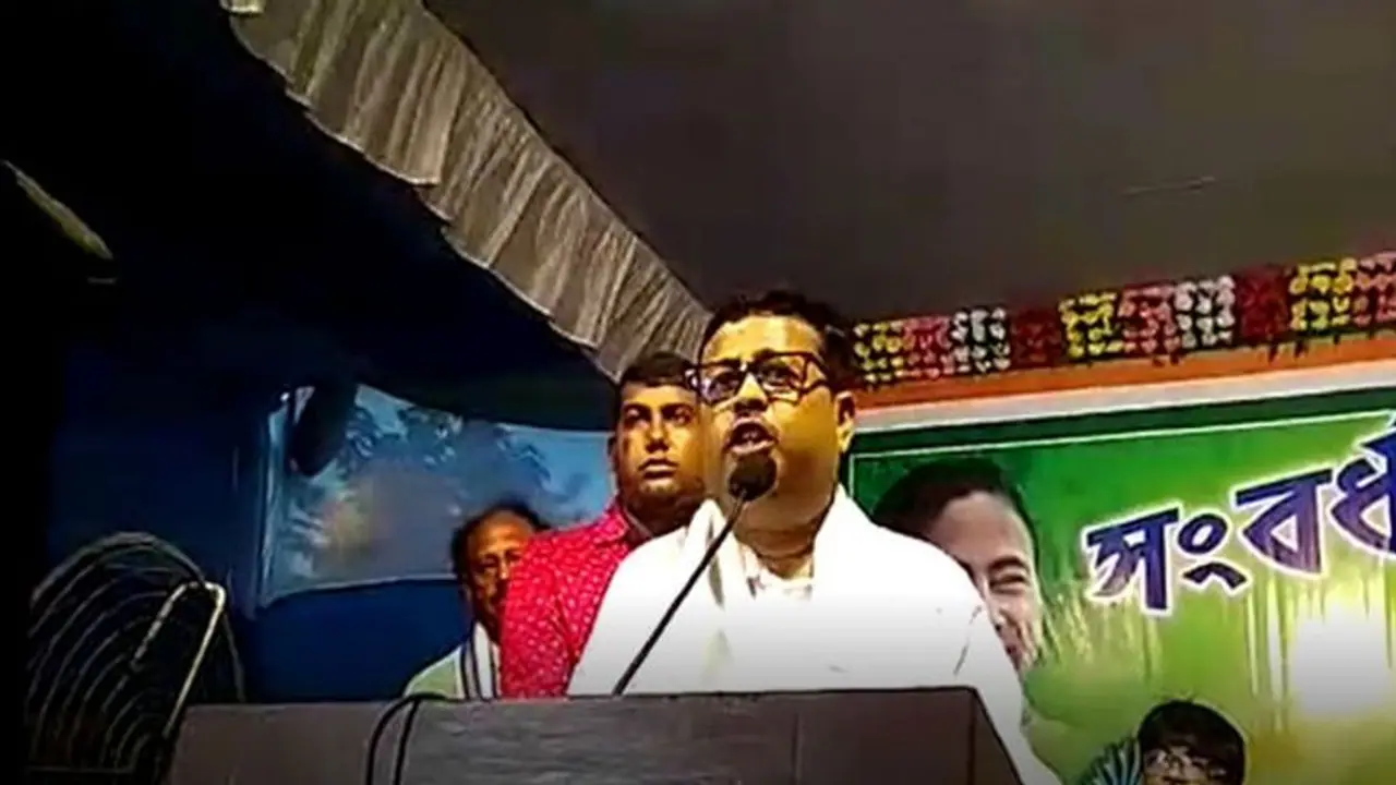 'দলের ক্ষতি করেননি' তৃণমূলে টিকেই গেলেন দিব্যেন্দু অধিকারী, বহিষ্কৃত প্রাক্তন বিধায়ক 'দলের ক্ষতি করেননি' তৃণমূলে টিকেই গেলেন দিব্যেন্দু অধিকারী, বহিষ্কৃত প্রাক্তন বিধায়ক