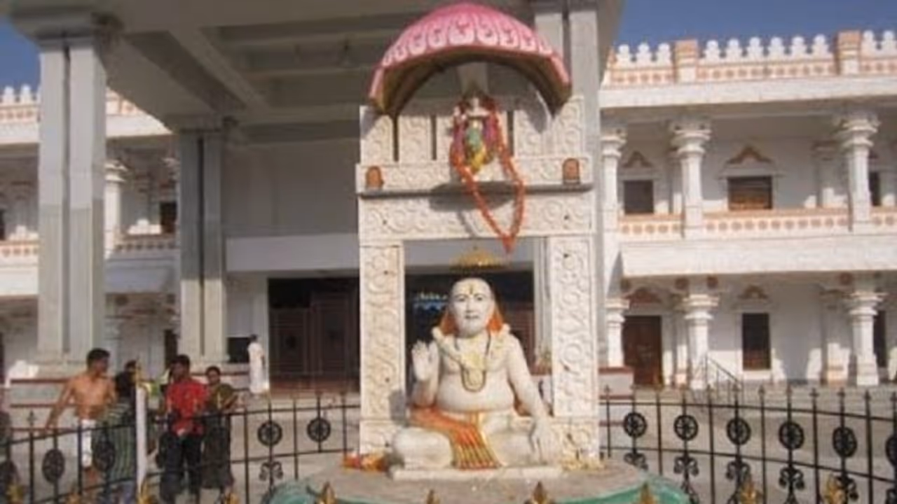 ರಾಯಚೂರು ವಿಮಾನ ನಿಲ್ದಾಣಕ್ಕೆ ರಾಯರ ಹೆಸರಿಡಲು ತೀರ್ಮಾನ