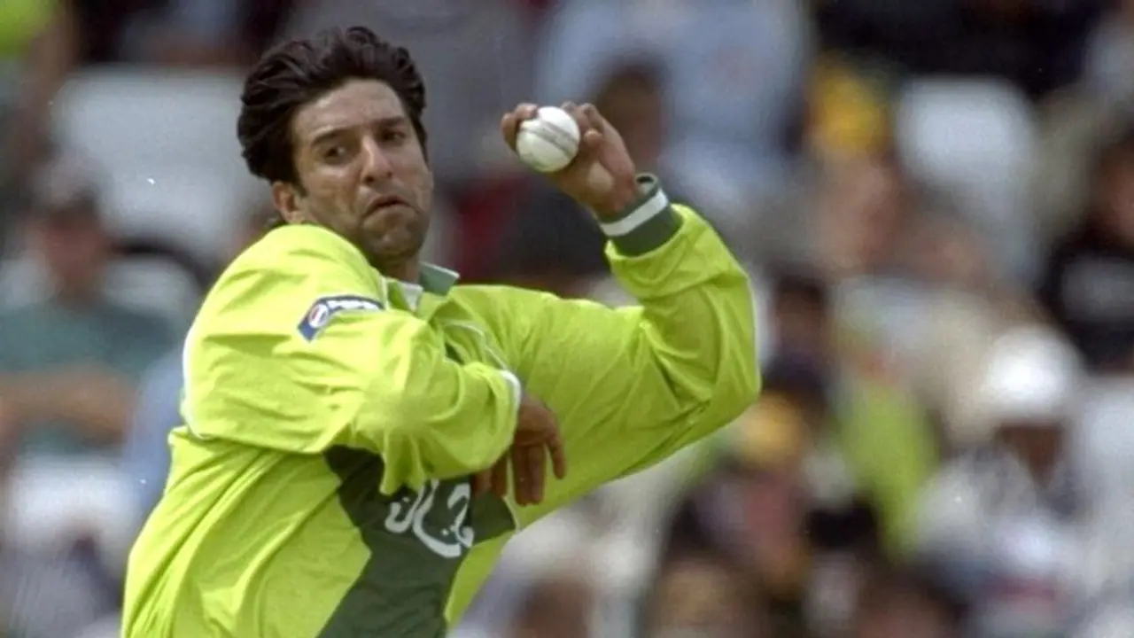 வாசிம் அக்ரமையே கதறவிட்ட பேட்ஸ்மேன்.. சச்சினும் இல்ல, லாராவும் இல்ல.. அக்ரமே சொன்ன அந்த ஆளு யாருனு பாருங்க