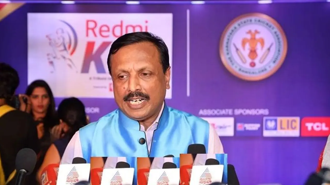 KPL ಟ್ರೋಫಿ ಲಾಂಚ್; ಪ್ರವಾಹ ಸಂತ್ರಸ್ತರಿಗೆ KSCA ನೆರವಿನ ಭರವಸೆ!