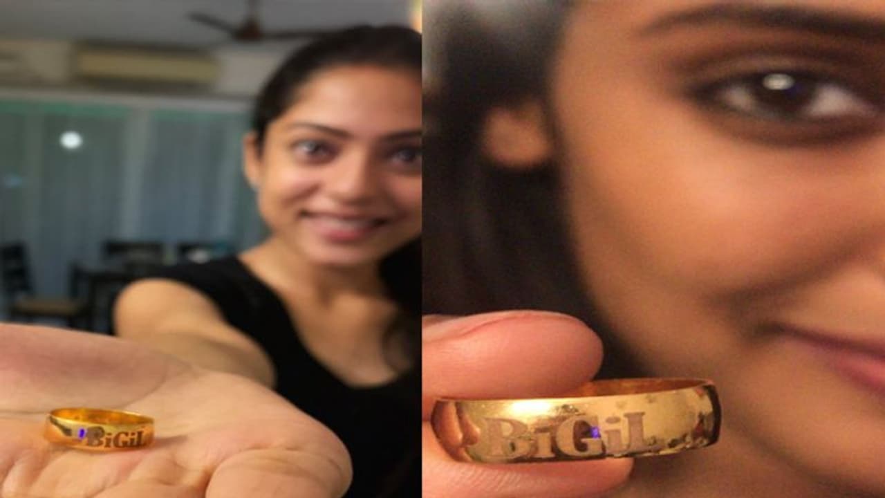 400 మందికి స్టార్ హీరో సర్ ప్రైజ్.. గిఫ్ట్ గా గోల్డ్ రింగ్స్! 400 మందికి స్టార్ హీరో సర్ ప్రైజ్.. గిఫ్ట్ గా గోల్డ్ రింగ్స్!