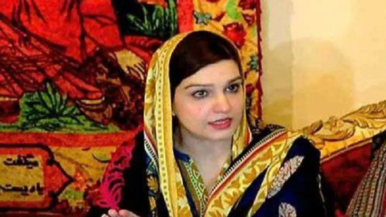 यासिन मलिक जेल में बंद और बेगम मना रही है पाकिस्तान में मना रही है आजादी का जश्न