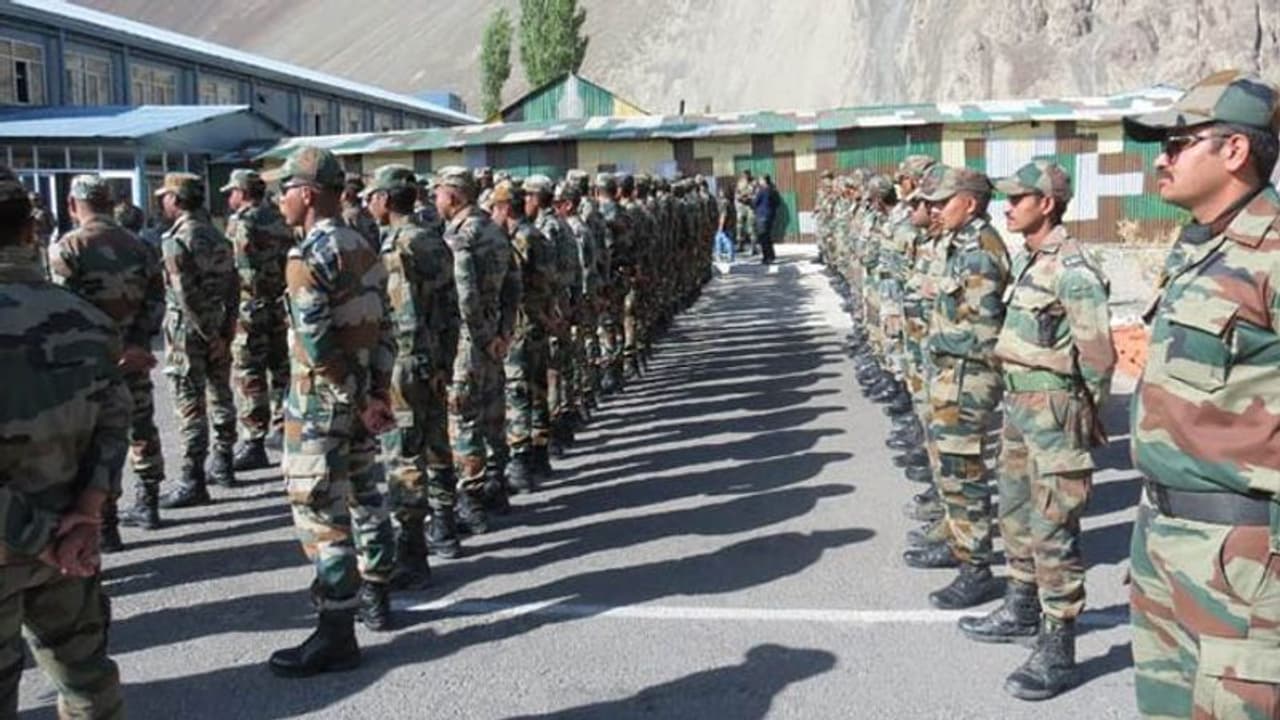 ನಿರುದ್ಯೋಗಿಗಳಿಗೊಂದು ಸಂತಸದ ಸುದ್ದಿ ನಿರುದ್ಯೋಗಿಗಳಿಗೊಂದು ಸಂತಸದ ಸುದ್ದಿ