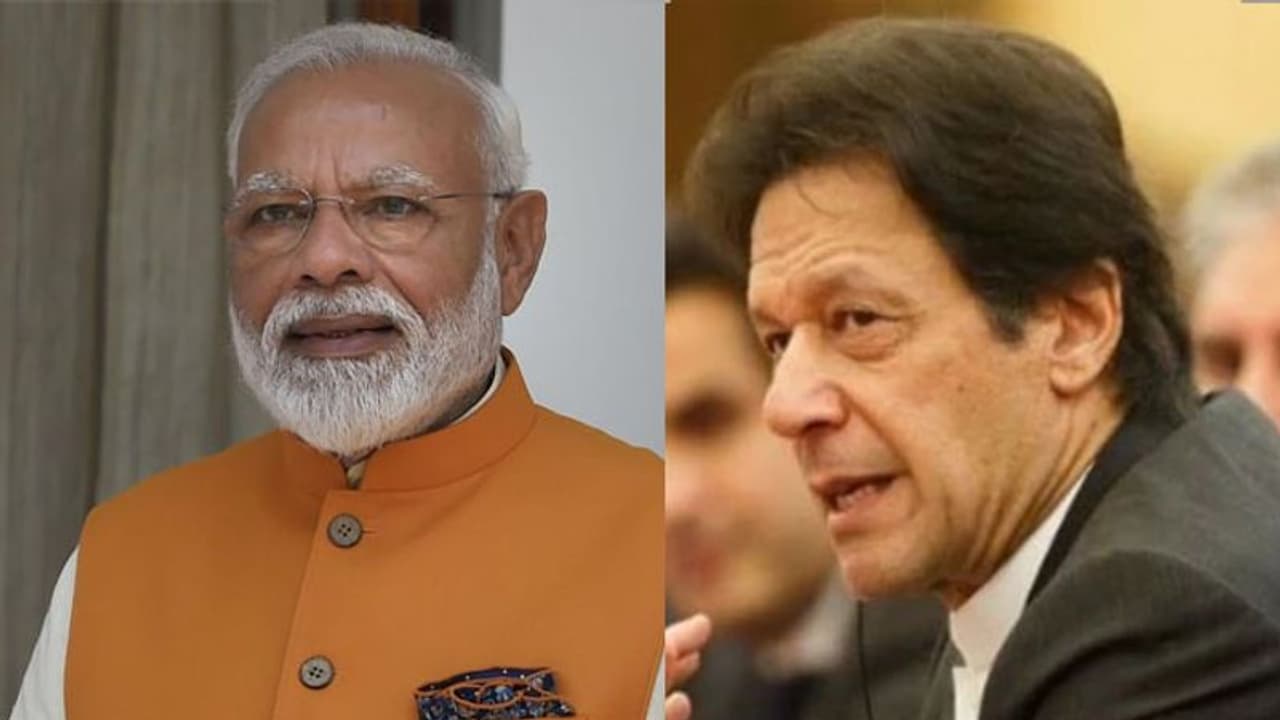 കശ്മീര് പുനഃസംഘടനയില് രാഷ്ട്രീയമില്ലെന്ന് മോദി; യുദ്ധമുണ്ടായാല് ഉത്തരവാദി ഇന്ത്യയെന്ന് ഇമ്രാന് കശ്മീര് പുനഃസംഘടനയില് രാഷ്ട്രീയമില്ലെന്ന് മോദി; യുദ്ധമുണ്ടായാല് ഉത്തരവാദി ഇന്ത്യയെന്ന് ഇമ്രാന്