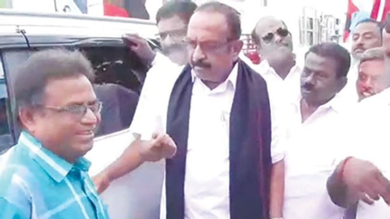 மருத்துவ கனவோடு ரஷ்யா சென்ற தமிழக மாணவர்களுக்கு நேர்ந்த சோகம்..!! மத்திய அரசிடம் பதறிய வைகோ..!! மருத்துவ கனவோடு ரஷ்யா சென்ற தமிழக மாணவர்களுக்கு நேர்ந்த சோகம்..!! மத்திய அரசிடம் பதறிய வைகோ..!!