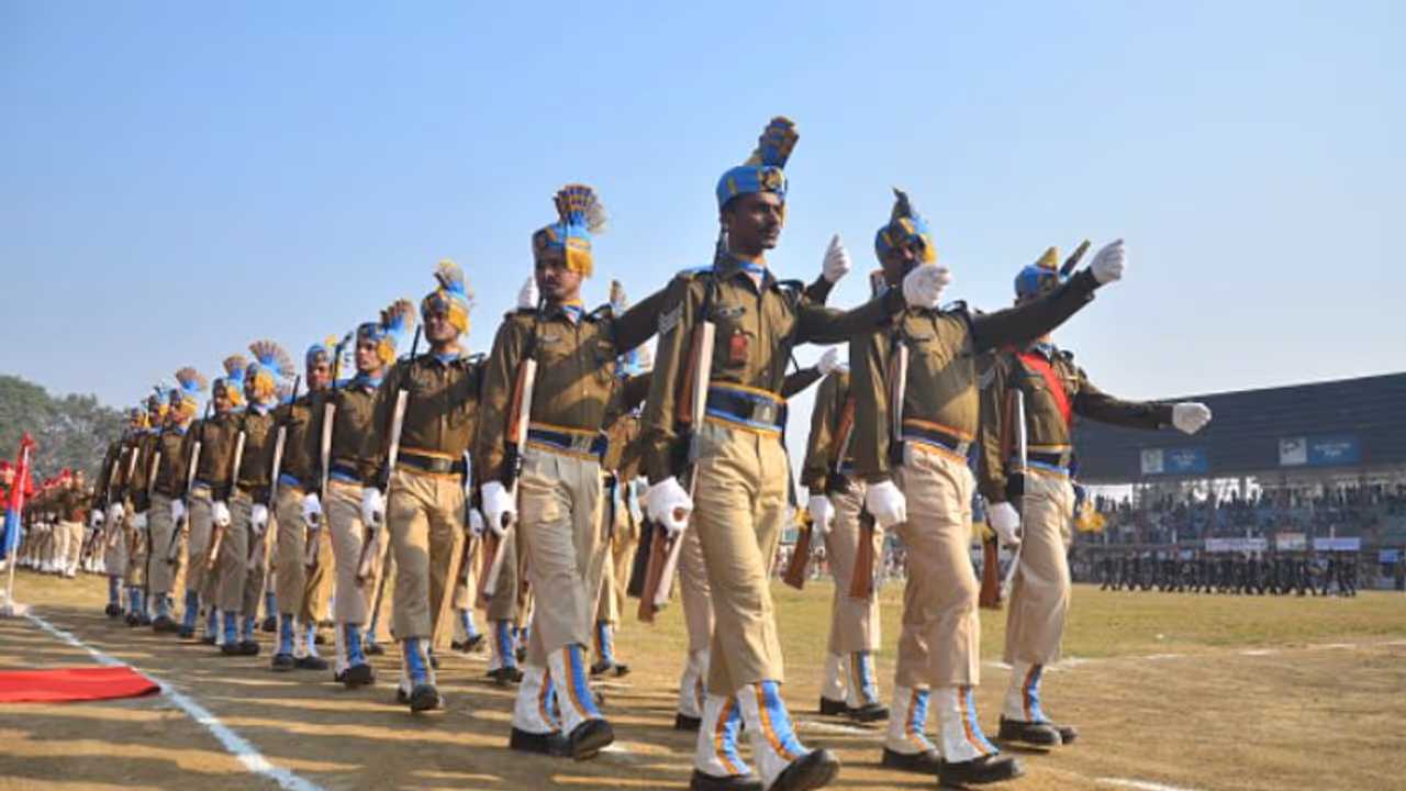 জঙ্গি দমন থেকে কাশ্মীর ইস্যু, সিআরপিএফ এর ঝুলিতে ৭২টি বিশেষ সম্মান