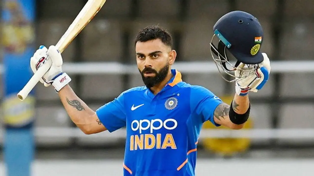 एक दशक में सबसे ज्यादा रन बनाने वाले खिलाड़ी बने कप्तान कोहली, शतक के साथ सचिन के इस रिकॉर्ड की बराबरी की एक दशक में सबसे ज्यादा रन बनाने वाले खिलाड़ी बने कप्तान कोहली, शतक के साथ सचिन के इस रिकॉर्ड की बराबरी की