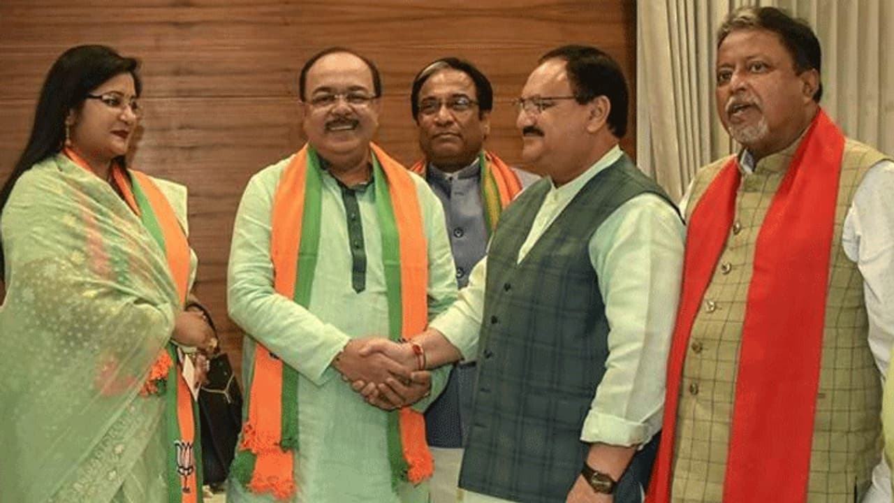 বিজেপিতে ফের 'সক্রিয়' হচ্ছেন শোভন, ডাক পেলেন দিল্লির সভায় বিজেপিতে ফের 'সক্রিয়' হচ্ছেন শোভন, ডাক পেলেন দিল্লির সভায়