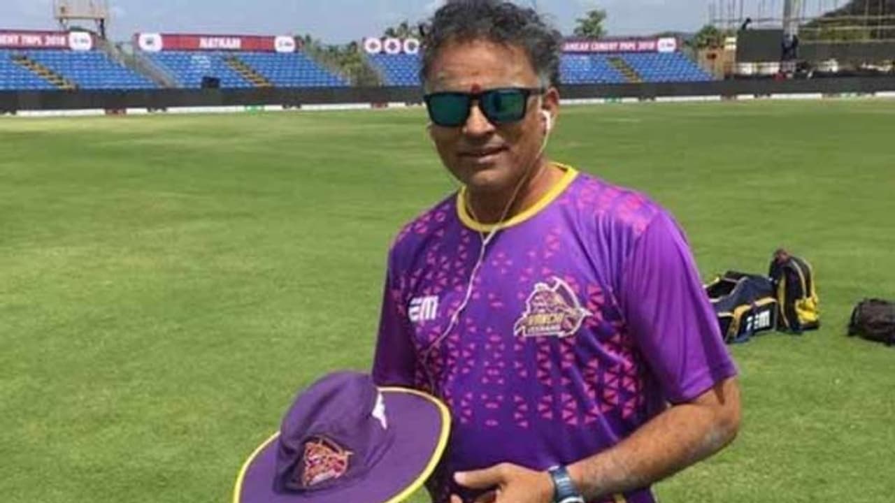 టీమిండియా మాజీ క్రికెటర్ చంద్రశేఖర్ మృతి, క్రీడా ప్రముఖుల దిగ్బ్రాంతి టీమిండియా మాజీ క్రికెటర్ చంద్రశేఖర్ మృతి, క్రీడా ప్రముఖుల దిగ్బ్రాంతి