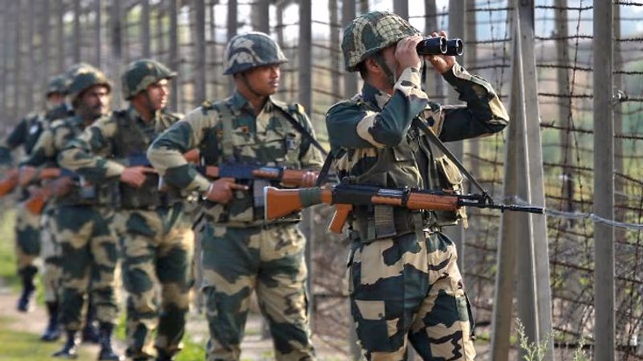 जम्मू कश्मीर में आतंकी हमले की आशंका, थलसेना और वायुसेना हाई अलर्ट पर