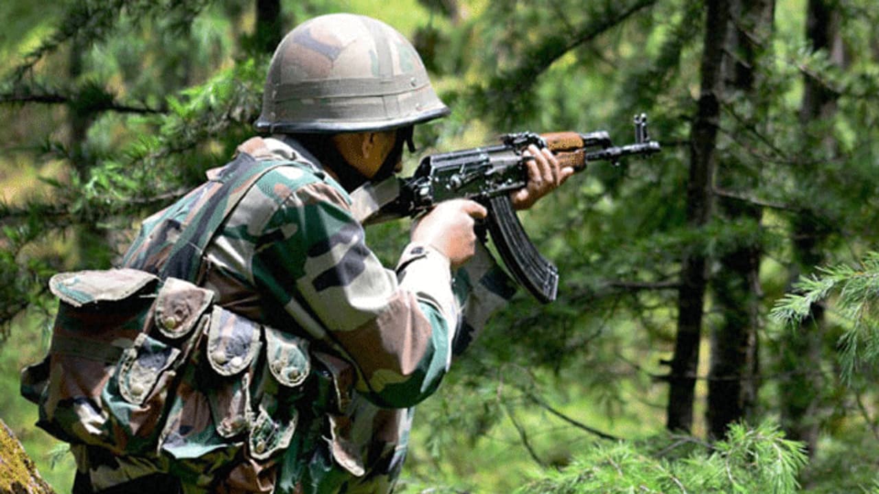 ফের সীমান্তে যুদ্ধবিরতি লঙ্ঘন, উপত্যকায় রাতভোর গুলি মর্টার ছুঁড়ল পাকিস্তান ফের সীমান্তে যুদ্ধবিরতি লঙ্ঘন, উপত্যকায় রাতভোর গুলি মর্টার ছুঁড়ল পাকিস্তান