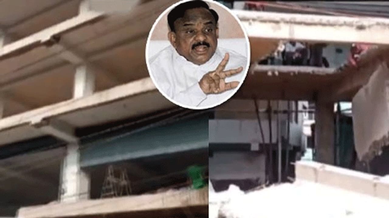 టీడీపీ మాజీ ఎమ్మెల్యేకి షాక్... భవనం కూల్చివేత టీడీపీ మాజీ ఎమ్మెల్యేకి షాక్... భవనం కూల్చివేత