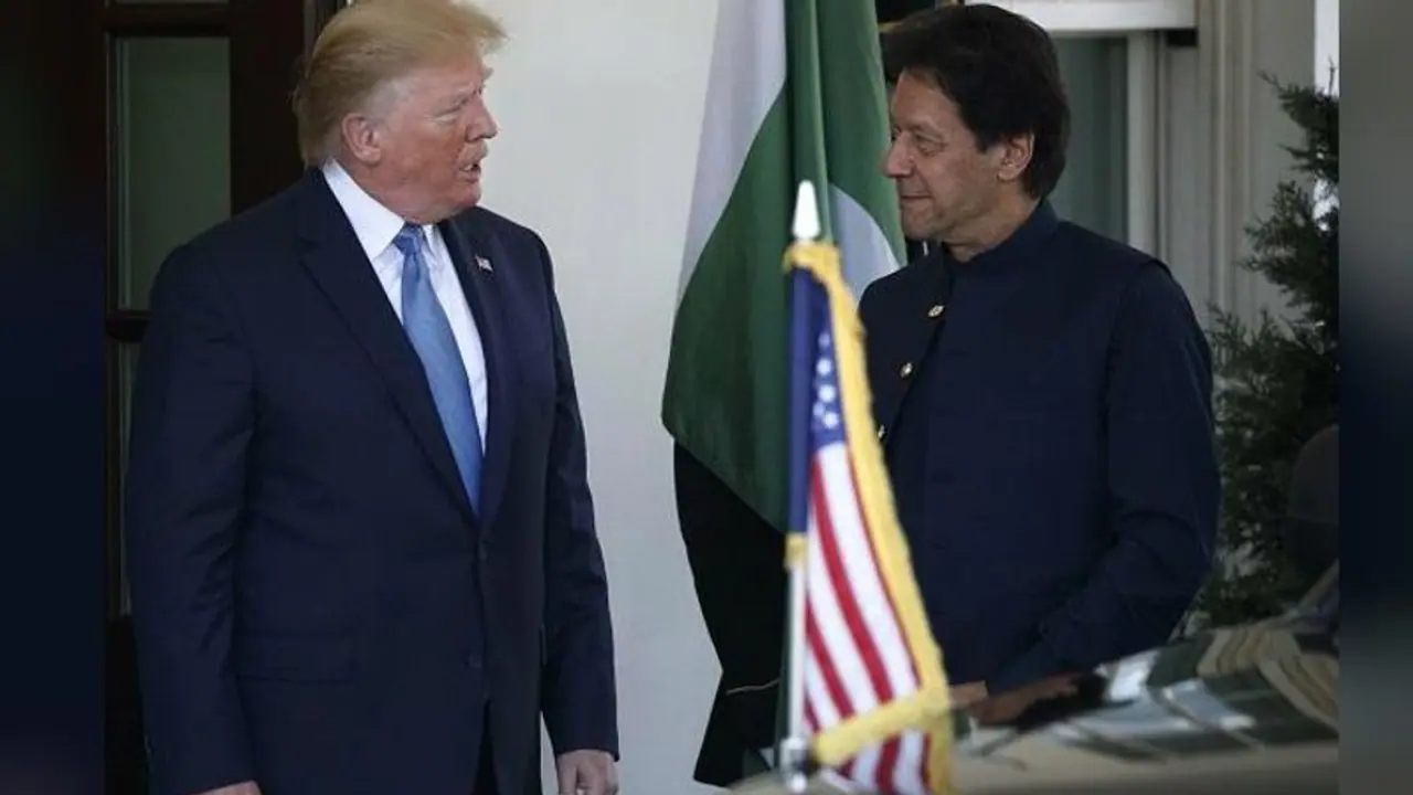 J&K ನೋಡಿ ಸಾಹೇಬ್: ಟ್ರಂಪ್ ಭೇಟಿ ವೇಳೆ ಅಳಲಿರುವ ಖಾನ್ ಸಾಹೇಬ್!