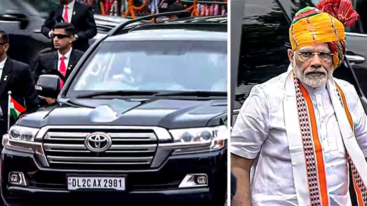 മോദി ചെങ്കോട്ടയിലെത്തിയത് ഇന്നോവയുടെ വല്ല്യേട്ടനില്! മോദി ചെങ്കോട്ടയിലെത്തിയത് ഇന്നോവയുടെ വല്ല്യേട്ടനില്!