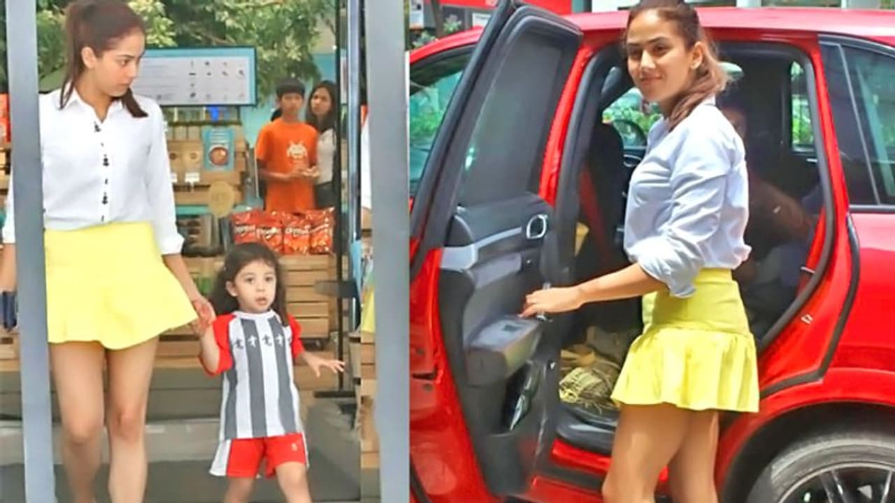 शॉर्ट ड्रेस में बेटी के साथ दिखी शाहिद की पत्नी, लोगों ने पूछा आंटी, मीशा की स्कर्ट पहन ली क्या? शॉर्ट ड्रेस में बेटी के साथ दिखी शाहिद की पत्नी, लोगों ने पूछा आंटी, मीशा की स्कर्ट पहन ली क्या?