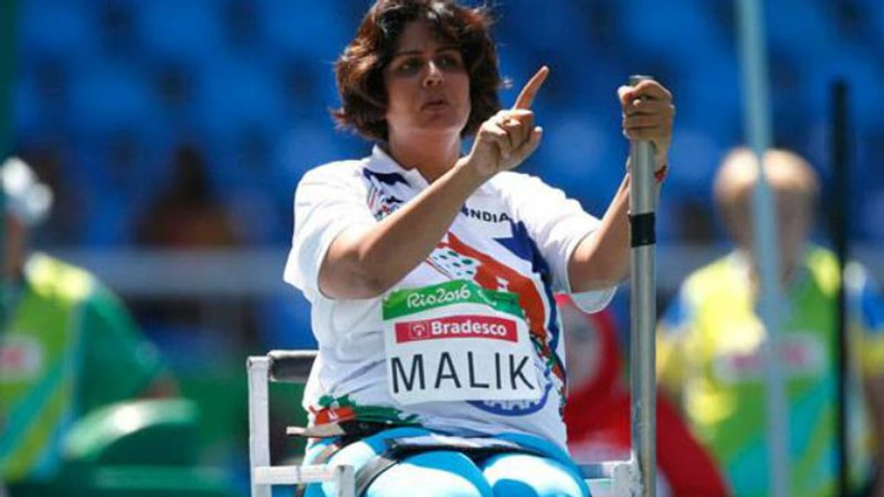 ವಾರ್ಷಿಕ ಕ್ರೀಡಾ ಪ್ರಶಸ್ತಿಗಳ ಪ್ರಕಟ: ದೀಪಾ, ಭಜರಂಗ್ಗೆ ಖೇಲ್ ರತ್ನ ವಾರ್ಷಿಕ ಕ್ರೀಡಾ ಪ್ರಶಸ್ತಿಗಳ ಪ್ರಕಟ: ದೀಪಾ, ಭಜರಂಗ್ಗೆ ಖೇಲ್ ರತ್ನ