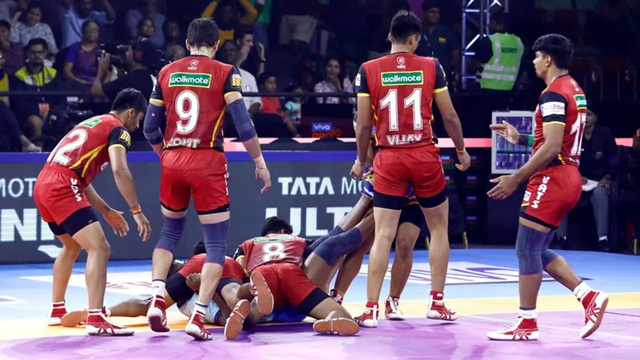 Pro Kabaddi League ಯುಪಿ ಯೋಧರ ಮುಂದೆ ಮುಗ್ಗರಿಸಿದ ಬೆಂಗಳೂರು ಬುಲ್ಸ್!